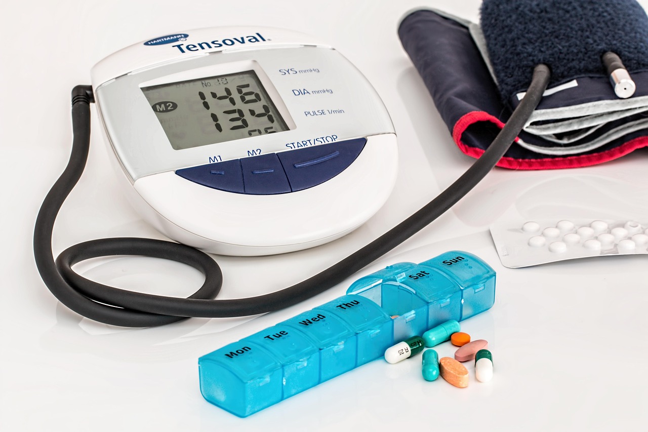 hypertension high blood pressure heart disease illness medication medicine cardiology healthcare treatment health disease diagnosis hypertension medicine healthcare health health health health health