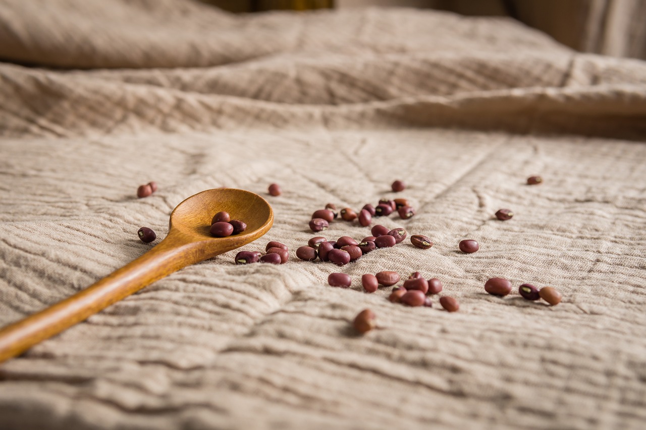 beans vegetable raw spoon red bean food organic healthy vegan nutrition ingredients grain wooden fresh beans beans red bean red bean red bean red bean food food food vegan vegan vegan vegan vegan nutrition grain grain grain grain