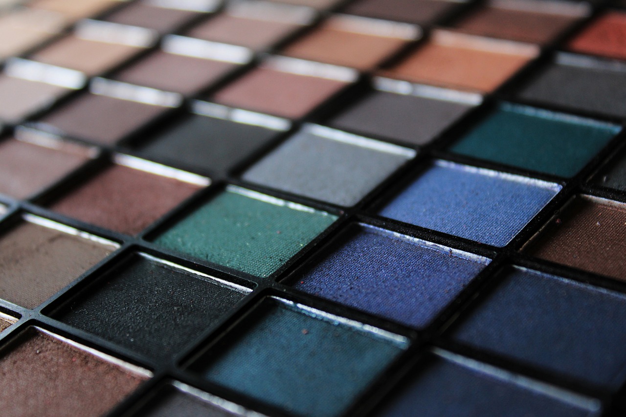 eye shadow cosmetics color palette color colorful makeup make up art round new face beauty girls cosmetics cosmetics cosmetics makeup makeup makeup makeup make up make up make up make up make up