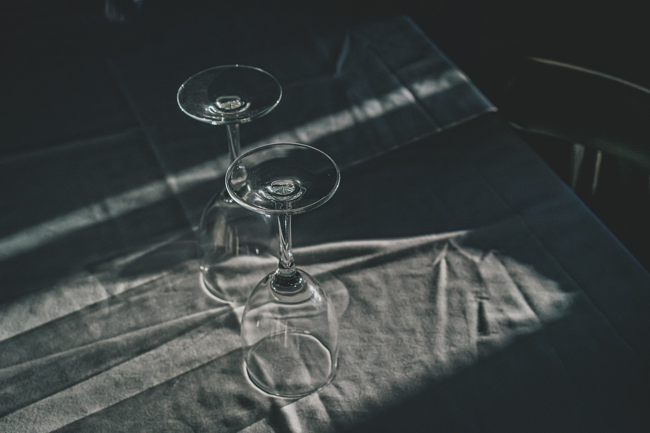 table glasses restaurant goblet table setting restaurant restaurant restaurant restaurant restaurant