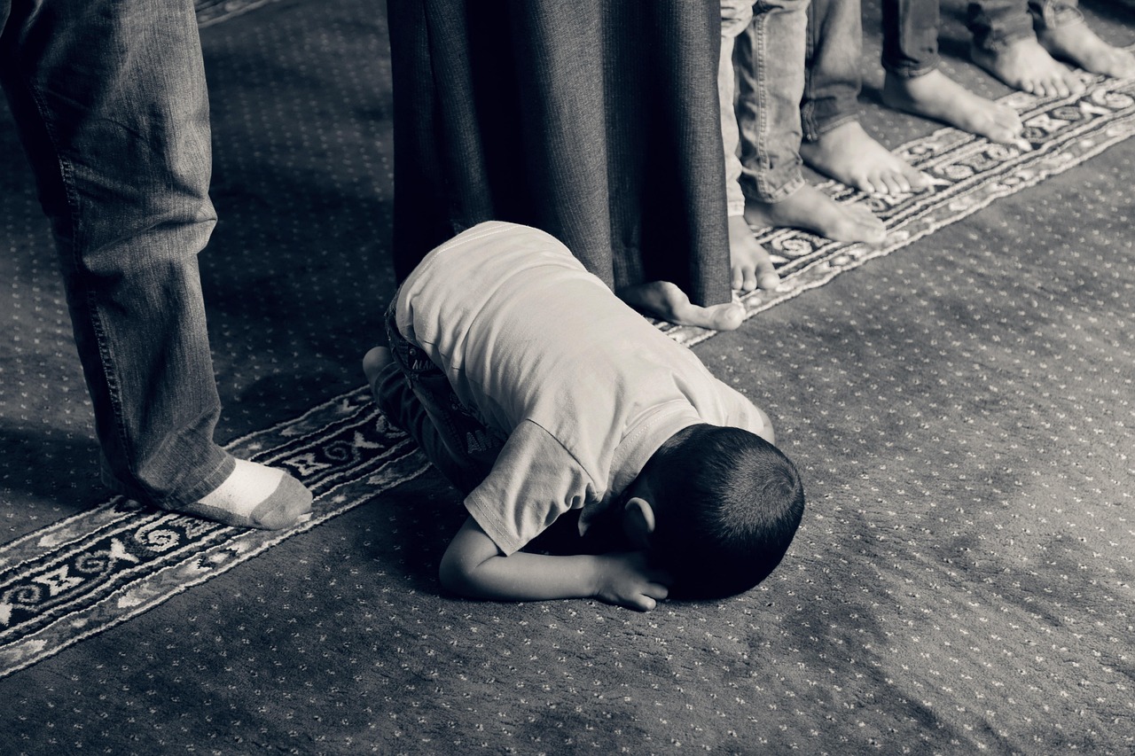 kid praying muslim islam faith religious prayer spiritual mosque religion arabic islamic child young childhood culture tradition muslim islam prayer mosque islamic islamic islamic islamic islamic