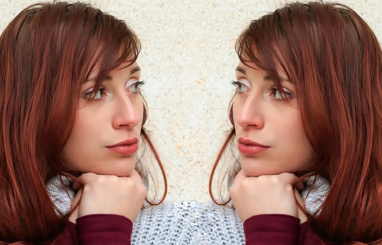 double personality psychology anxiety concentration thought split personality ideas brain head comparison open mind logic calculation face woman bella anxiety split personality brain brain brain comparison comparison comparison comparison comparison logic