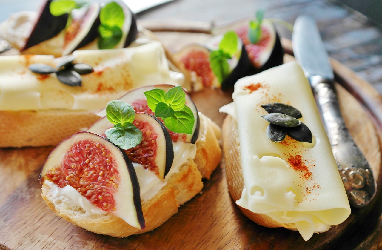fig cheese bread food cream cheese goat cheese baguette starter snack dish healthy nutrition vegetarian food photography fig cheese cheese cheese cheese cheese bread bread food food food vegetarian