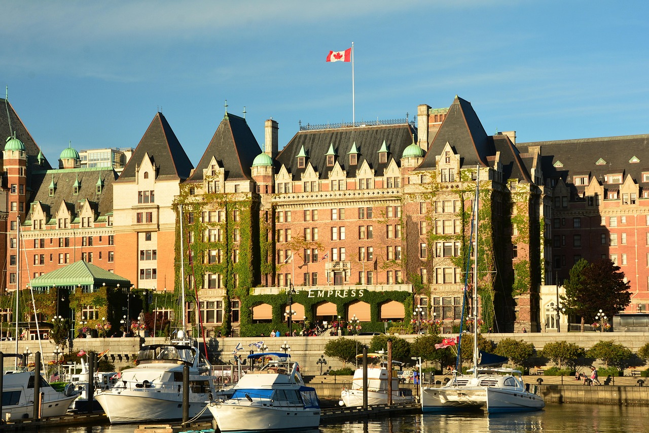 empress hotel victoria inner harbor travel british columbia harbor hotel canada tourism vancouver island capital architecture landmark famous harbour bc empress vancouver vancouver vancouver vancouver vancouver