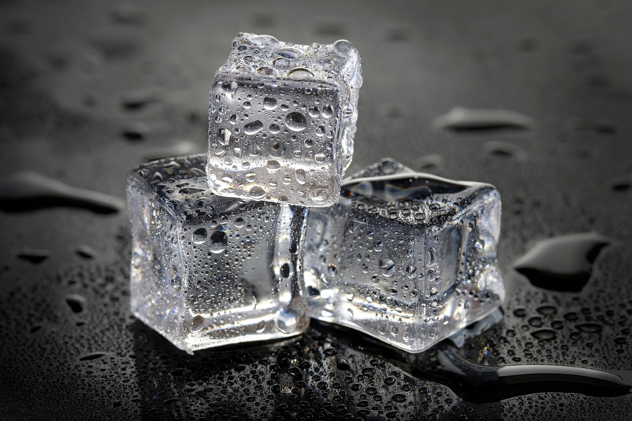 ice artificial ice studio ice macro decor the scenery drops marco glass ice cubes ice cube 7artisans 7artisans 60mm china lens chinese lens ice ice ice ice ice ice cubes ice cubes ice cubes ice cube ice cube ice cube