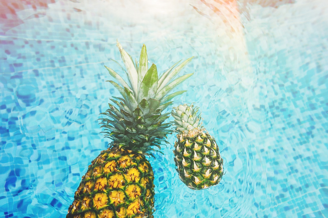 pineapple swimming pool fresh pool water blue leisure outdoor summer swimming tropical relaxation wellness cocktail nature vacation relax holidays tumblr wallpaper