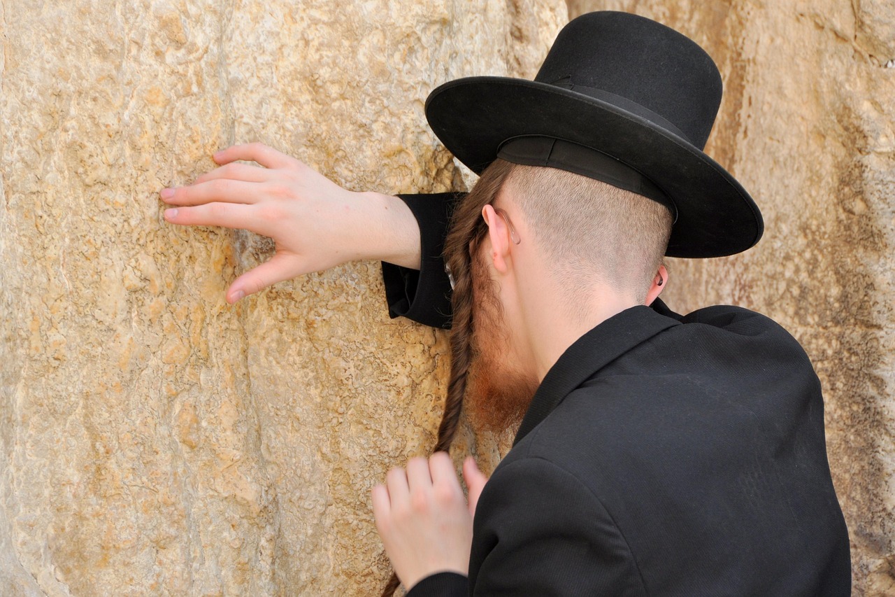 wailing wall jerusalem pray jew wailing wall jerusalem jerusalem jerusalem jew jew jew jew jew