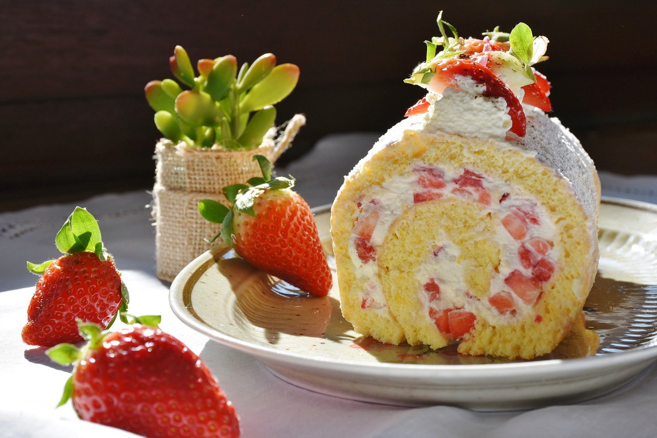 strawberry roll strawberry strawberrycake bisquit biscuit roll cream cakes to bake piece of cake cute meal date of birth yummy strawberry slices food strawberry strawberry strawberry strawberry strawberry cakes cakes cakes
