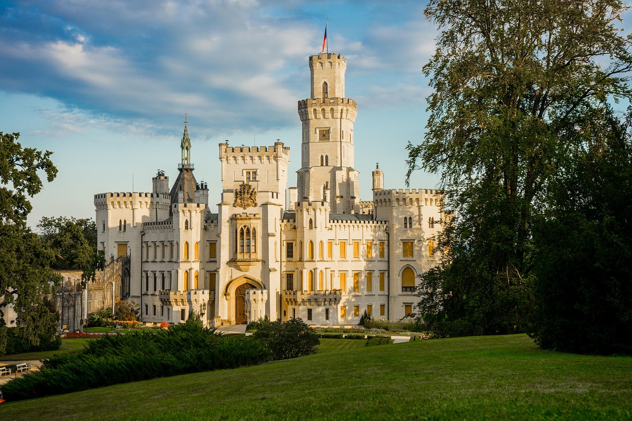 castle palace building architecture facade landmark tourist attraction destination hluboka czech republic south bohemia fairy tale castle hluboká bohemia fairy tale schwarzenberg monument europe historical tower castle castle castle castle castle palace palace
